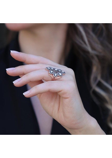 Elmas Montür Modeli Rose Gold Gümüş Yüzük modelleri