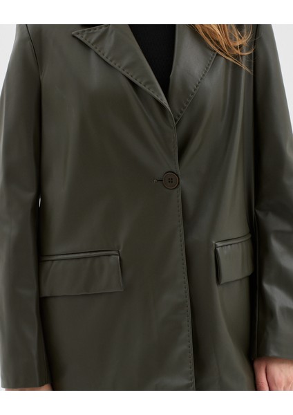 Kadın Suni Deri Mono Kapamalı Fletolu Cep Detaylı Ceket indirimleri