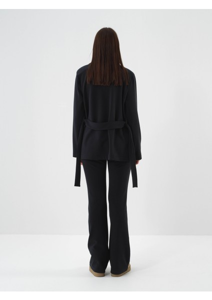 Kadın Lacivert Modal Dokulu Oversize Ceket indirimleri