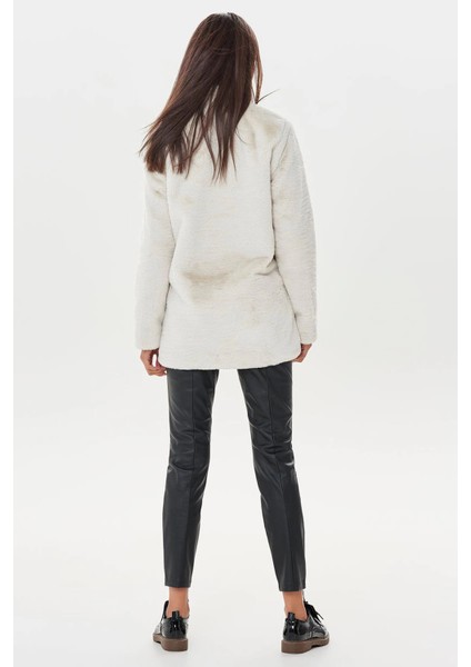 15164600 Kadin Mont - Ekru fırsatları