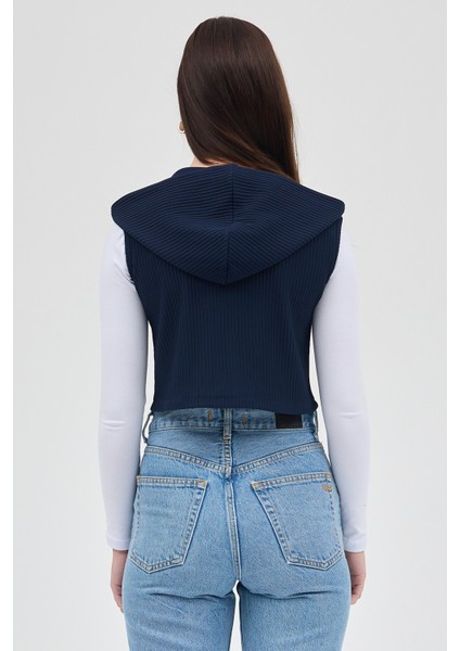 Laci Fermuarlı Sıfır Kol Kadın Yelek 8201A