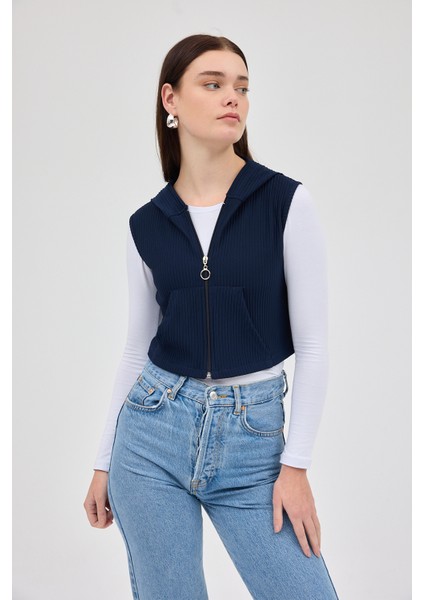 Laci Fermuarlı Sıfır Kol Kadın Yelek 8201A