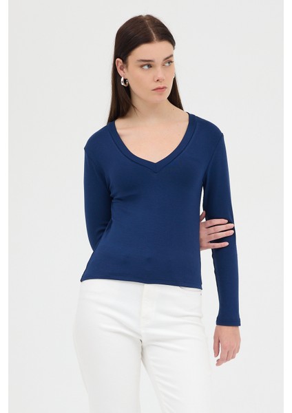 Laci V Yaka Uzun Kol Body 1452 fiyatları