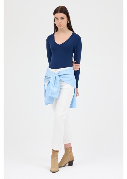 Laci V Yaka Uzun Kol Body 1452 fırsatları