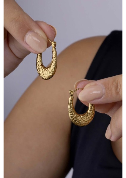 Yılan Derisi Desenli Altın Kaplama Çelik Küpe modelleri