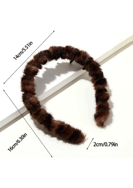 Yumuşak Kürklü Dekorlu Geçmeli Taç indirimleri