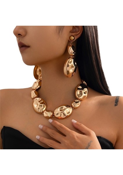 Mücevher Abartılı Parlak Pileli Kolye Moda Düzensiz Metalik Kolye Seti (Yurt Dışından)