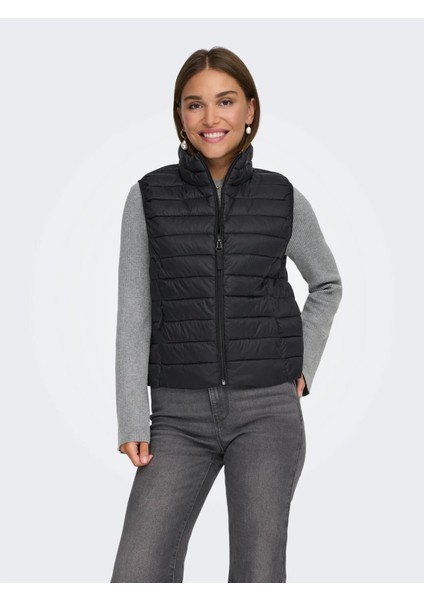 15351970 Kadin Yelek - Siyah