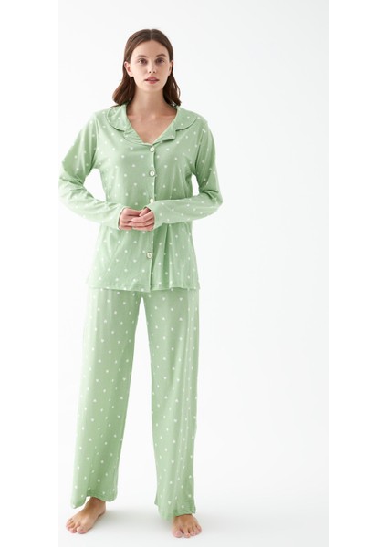 Kadın Yeşil Kalp Desenli Düğmeli Pamuklu Pijama Takımı