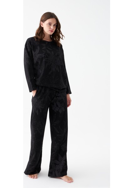 Kadın Oversize Siyah Çiçek Desenli Pamuklu Kalın Pijama Takımı