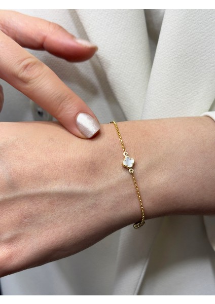 14 Ayar Altın Taşlı Mini Yonca Bileklik fırsatları