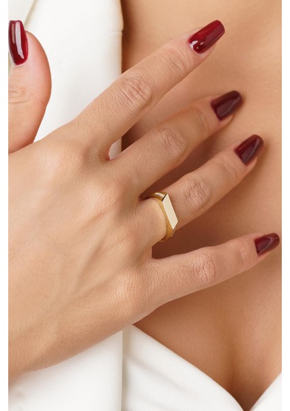 14 Ayar Altın Taşlı Asimetrik Kesim Yüzük modelleri