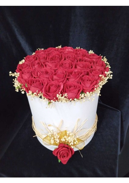 Silindir Kutuda Gerçek Görünümlü Yapay Kadife Gül Kız Isteme Buketi Düğün Nişan fiyatları