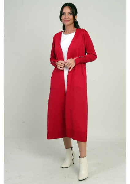 Kadın Kolları Düğme Detaylı Cepli Yanları Yırtmaaçlı Uzun Hırka fiyatları