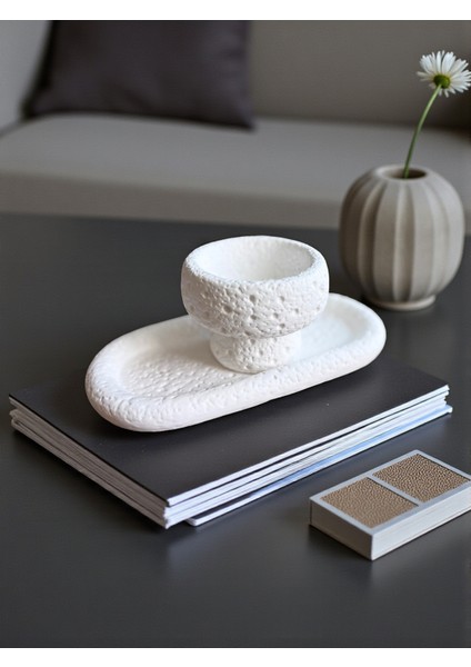 El Yapımı Dekoratif 2’li Beton Set – Mantar Formlu Kase ve Tabak, Masa Üstü Dekor, Şık Ev Aksesuarı