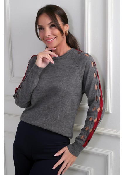 Kadın Kolu Şerit Dekolteli Triko Bluz fiyatları