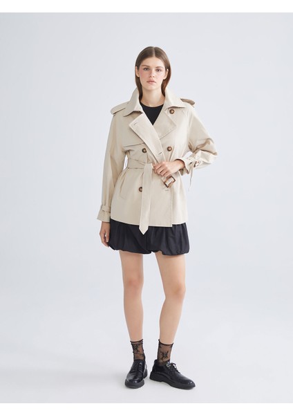 Yeni Sezon Gömlek Yaka Oversize Kadın Trençkot fiyatları