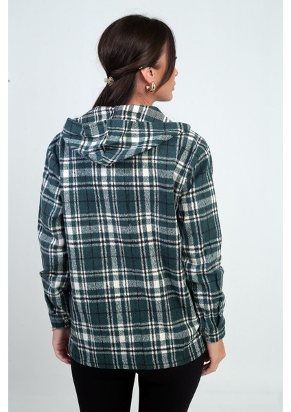 Kadın Kapüşonlu Ekose Desenli Metal Düğmeli Cepli Gömlek fırsatları