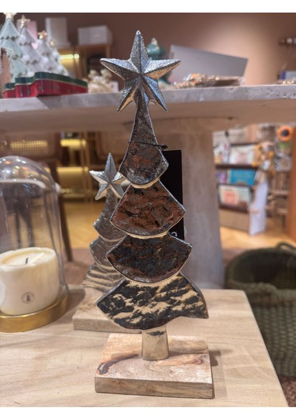 Dekoratif Yılbaşı Ağacı
