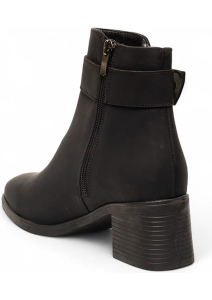 Siyah Femuarlı Topuklu Tokalı Günlük Kadın Bot modelleri