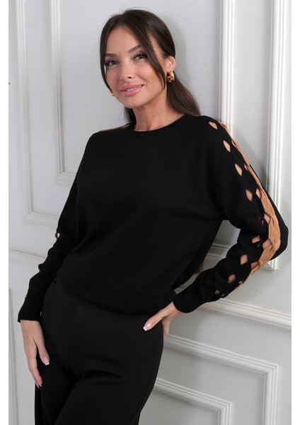 Kadın Kolu Şerit Dekolteli Triko Bluz