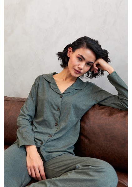 Kadın Haki Düğmeli Pamuklu Pijama Takımı