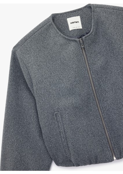 Uzun Kollu Cepli Yuvarlak Yaka Fermuarlı Crop Bomber Kaşe Ceket