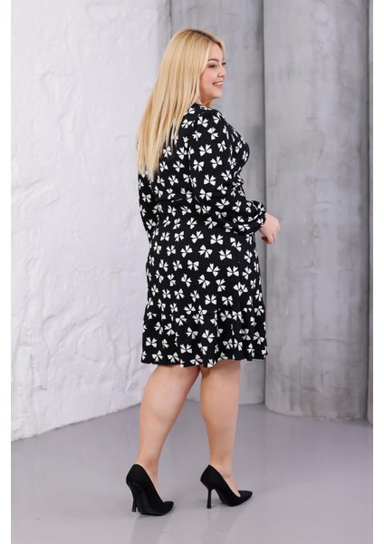 Kadın Siyah Kurdele Desen Kruvaze Yaka Esnek Bel Büyük Beden Elbise