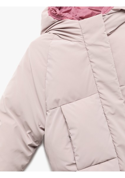 Kapşonlu Uzun Kollu Cepli Şişme Mont modelleri