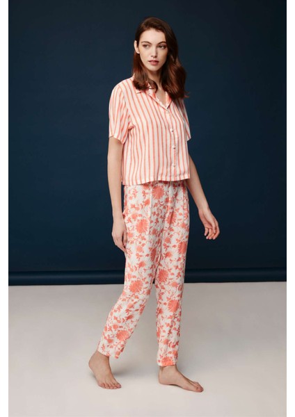 Kadın Somon Zarif Çicek Desenli Gömlek Üst Alt 2'li Pijama Takımı 30004 fiyatları