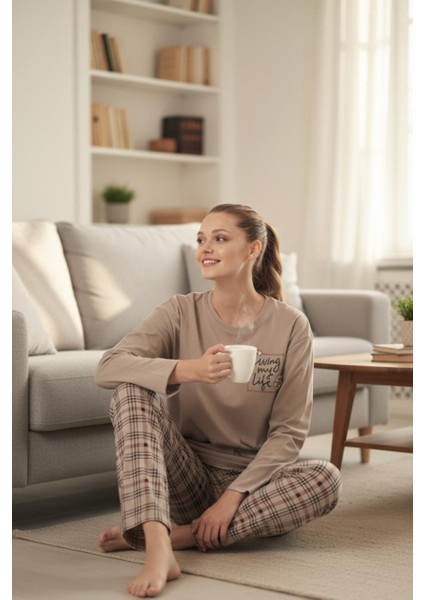 Haki Yeşil Mood Yazılı Spor Uzun Kollu Lastikli Pijama Takımı fiyatları