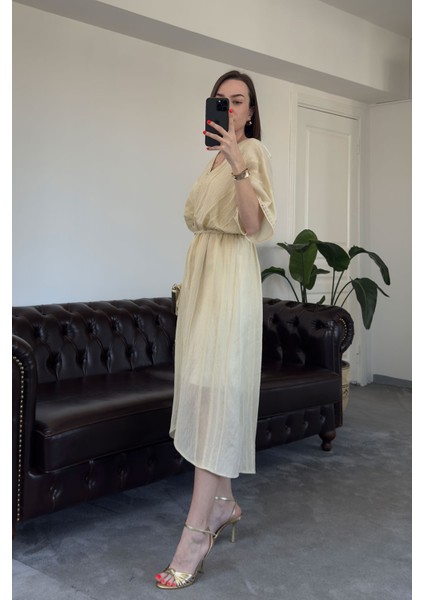 Kruvaze Yaka Örgü Kemerli Tasarım Keten Elbise- Bej