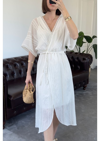 Kruvaze Yaka Örgü Kemerli Tasarım Keten Elbise- Beyaz