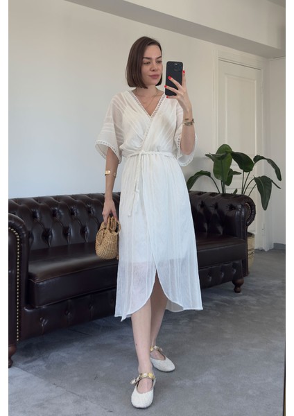 Kruvaze Yaka Örgü Kemerli Tasarım Keten Elbise- Beyaz