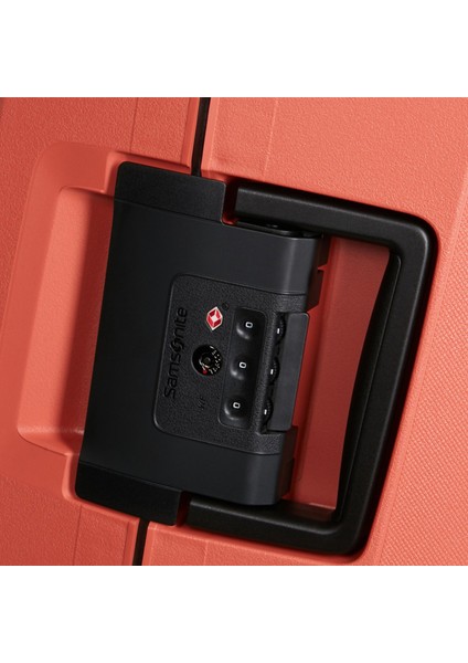 Essens-Spinner 4 Tekerlekli Orta Boy Valiz 69CM