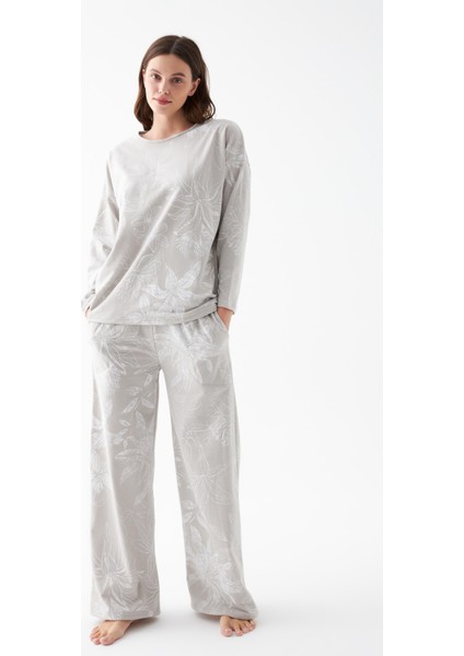Kadın Oversize Gri Çiçek Desenli Pamuklu Kalın Pijama Takımı fırsatları