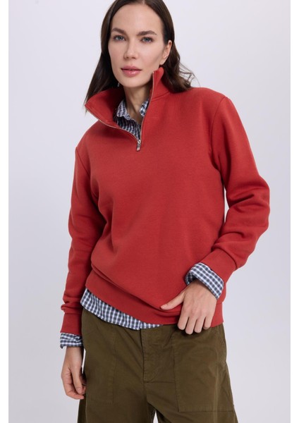 Kadın Relax Fit Rahat Kesim Pamuklu Içi Polarlı Yarım Fermuarlı Kırmızı Dik Yaka Sweatshirt