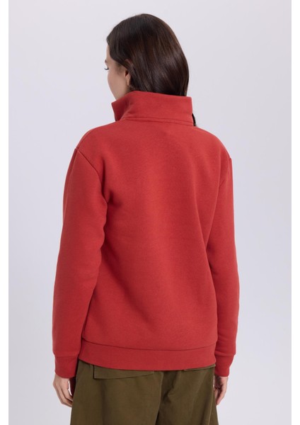 Kadın Relax Fit Rahat Kesim Pamuklu Içi Polarlı Yarım Fermuarlı Kırmızı Dik Yaka Sweatshirt