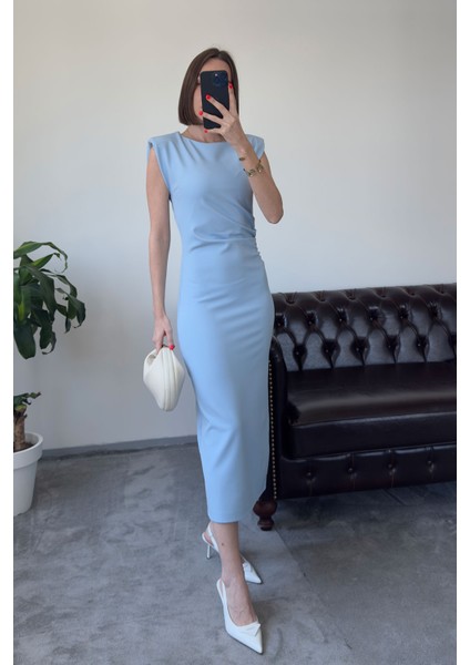 Yandan Büzgülü Kolsuz Özel Seri Elbise- Mavi