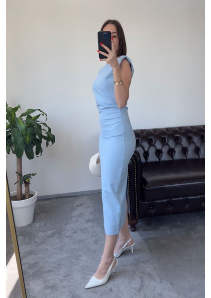 Yandan Büzgülü Kolsuz Özel Seri Elbise- Mavi