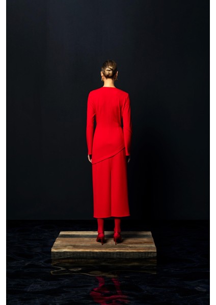 Asimetrik Detaylı Midi Elbise 26W40843 indirimleri