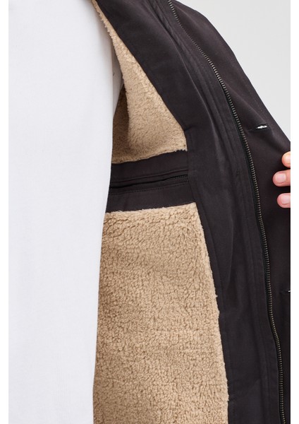 Erkek Içi Kürklü Soğuk ve Rüzgar Geçirmez Kışlık Kapşonlu Mont 225 modelleri