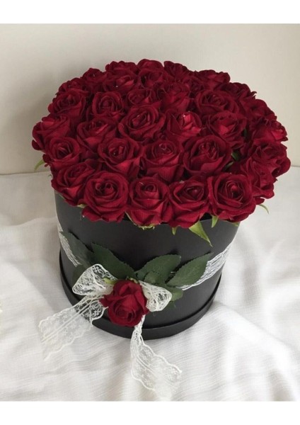 Siyah Silindir Kutuda Gerçek Görünümlü Yapay Kadife Gül Dekoratif Kutu fiyatları