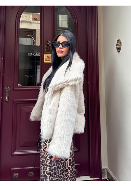 Kadın Yumoş Kürk Taş