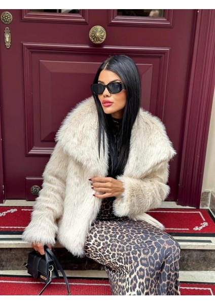 Kadın Yumoş Kürk Taş modelleri