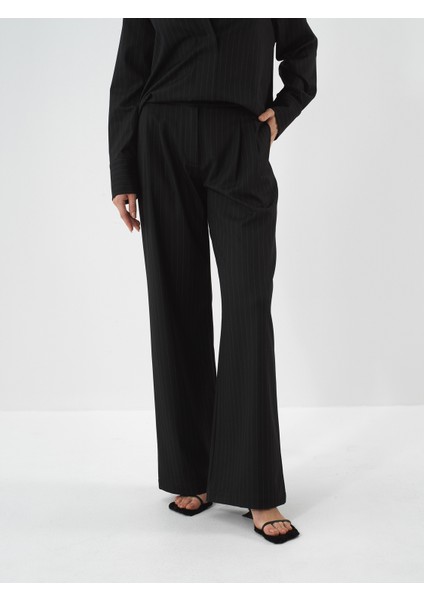 Kadın Siyah Esnek Dokulu Oversize Pantolon fiyatları