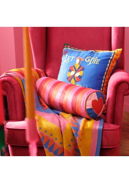 Hansı Dijital Baskılı Dolgulu Kırlent 17x47 Cm Kırmızı - Pembe