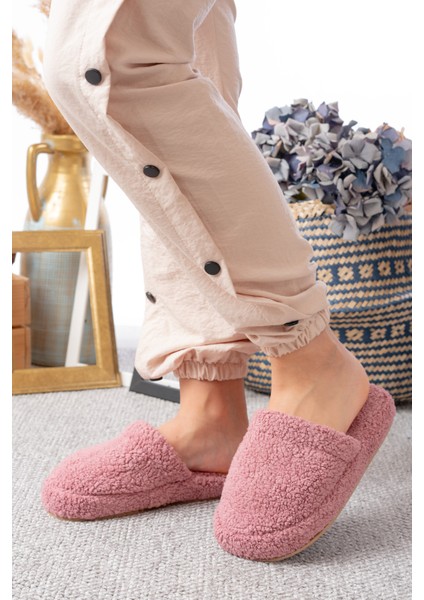 Kuzu Kumaş Yünlü Sessiz Taban Kadın Terlik Kapalı Ev Terliği fiyatları