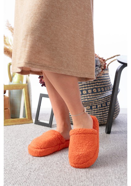Kuzu Kumaş Yünlü Sessiz Taban Kadın Terlik Kapalı Ev Terliği modelleri