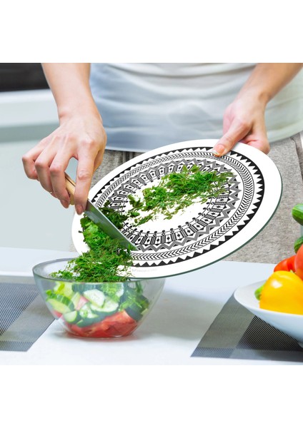 Cam Kesme Tahtası ve Sunumluk Yuvarlak Siyah Beyaz Çini Desenli 30X30 cm indirimleri